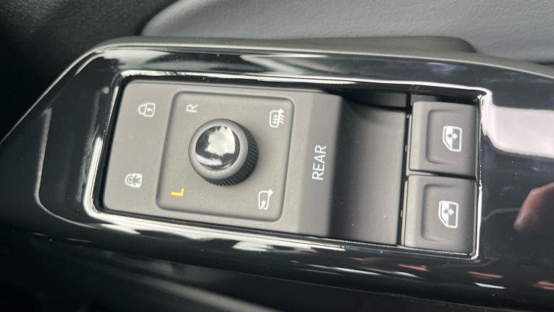 Volkswagen ID.4 210kW Black Edition Pro 77kWh 5dr Auto Electric Estate